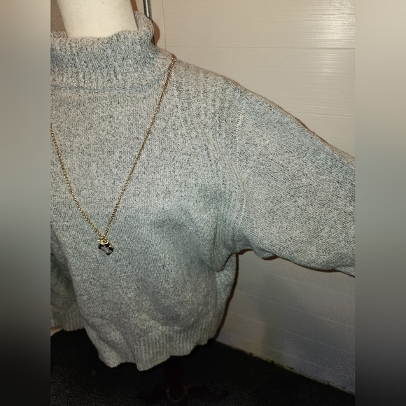 Sweater NWT Woven Turtleneck p2p 26x28 - Picture 7 of 9